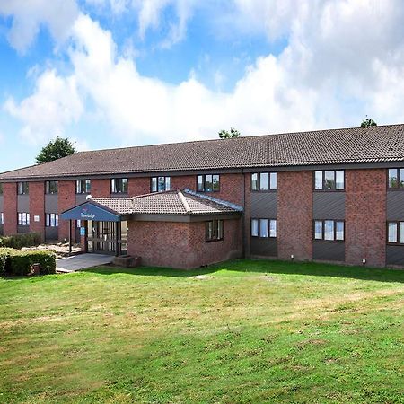 Travelodge Ipswich Stowmarket Haughley Экстерьер фото