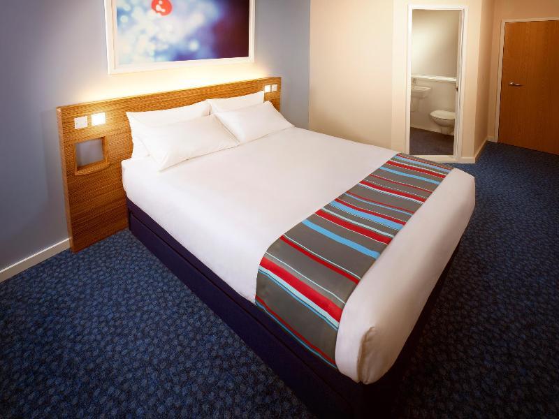 Travelodge Ipswich Stowmarket Haughley Экстерьер фото